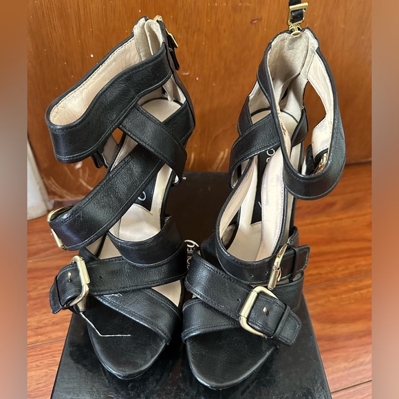 Used blk cloud 9 strappy heels. - Picture 4 of 7